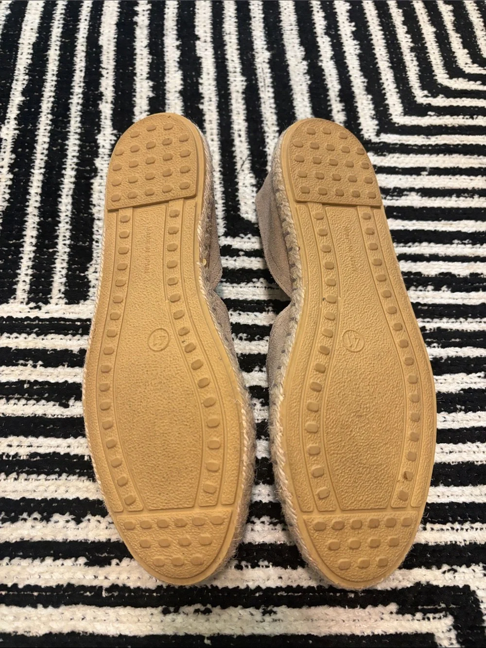 Verbenas Carmen Taupe Suede Espadrilles Size 41